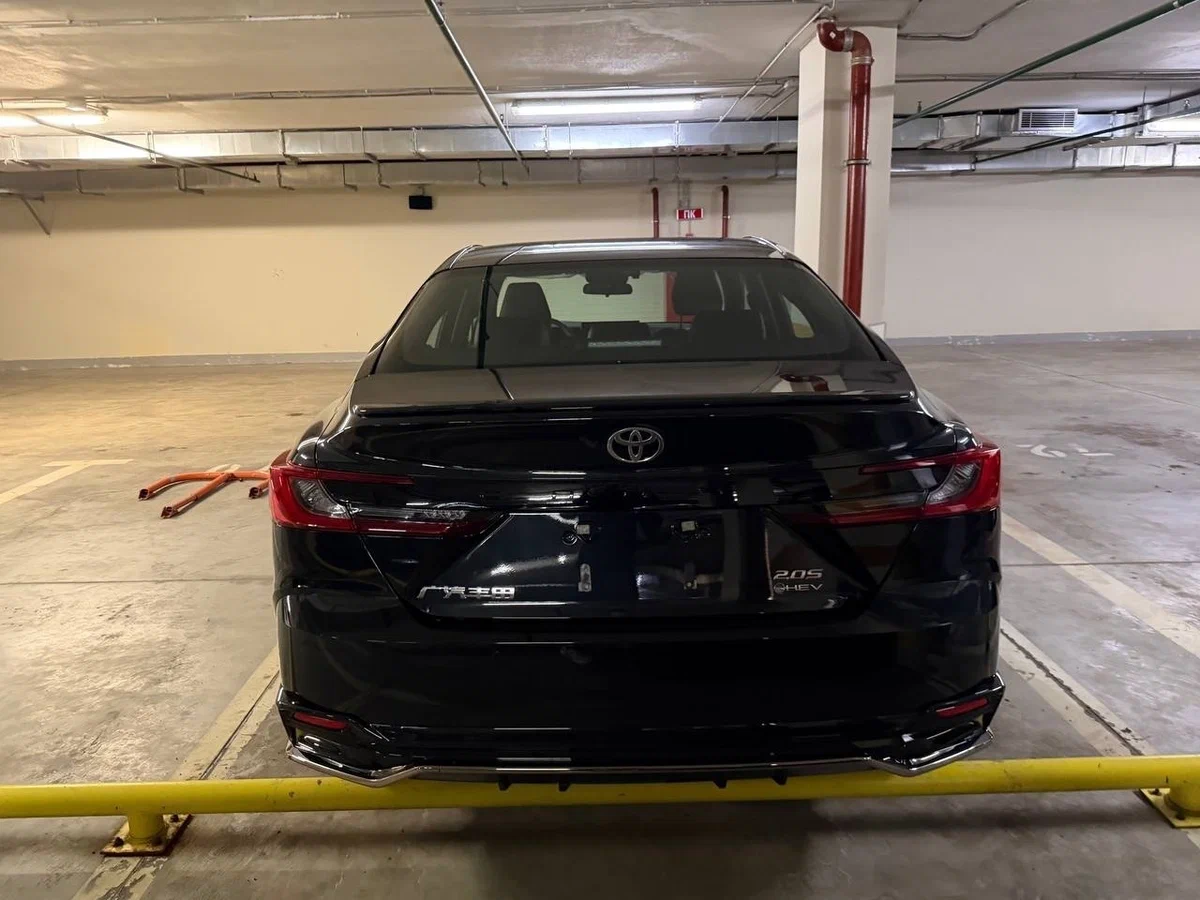 Toyota Camry XV80 Hybrid 2.0 Sport PLUS · 2024 г.в. — фото 3