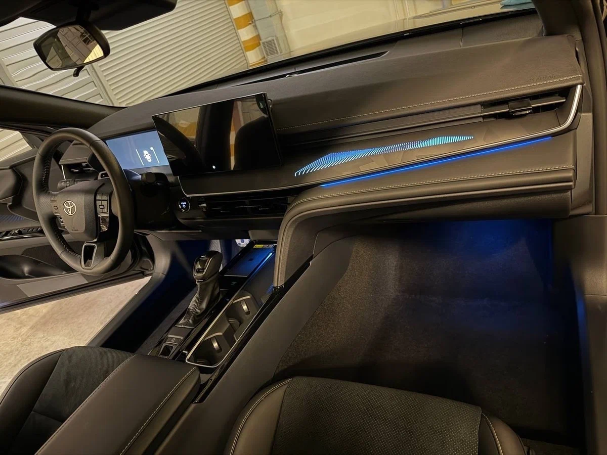 Toyota Camry XV80 Hybrid 2.0 Sport PLUS · 2024 г.в. — фото 4